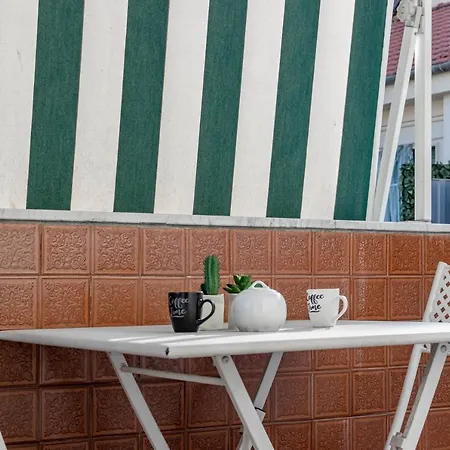 Apartment H11 Lux Ariston - Centro *