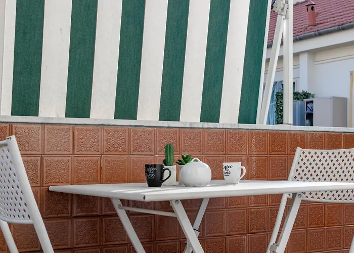 Apartment H11 Lux Ariston - Centro *