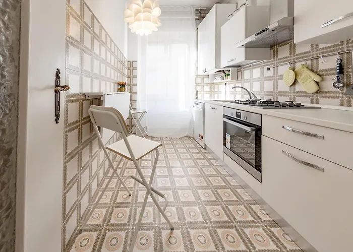 H11 Lux Ariston - Centro * Sanremo