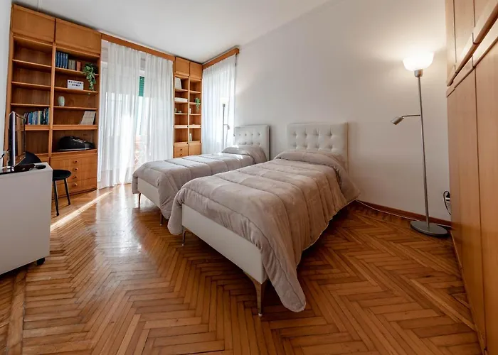 H11 Lux Ariston - Centro Daire Sanremo